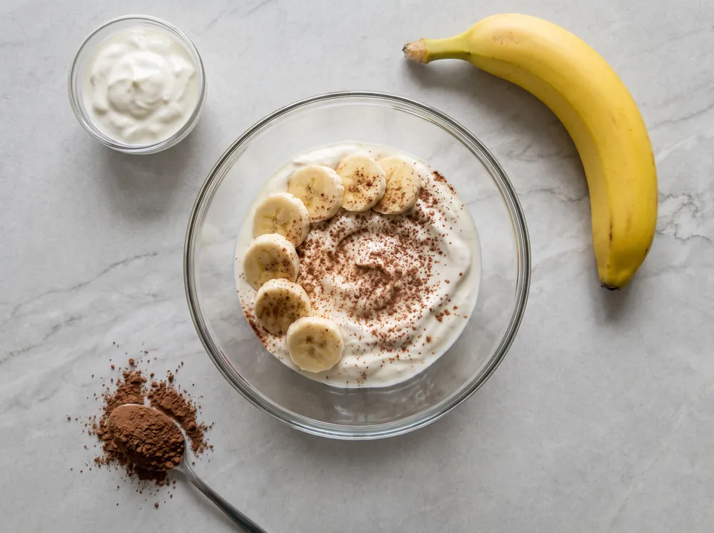 Skyr z bananem i kakao