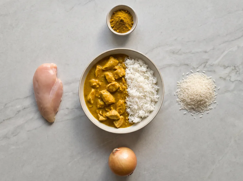 Kurczak curry z ryżem